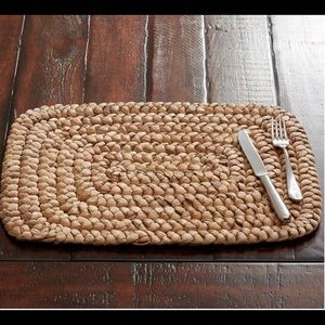 Hyacinth Placemats from Pottery Barn NWT
